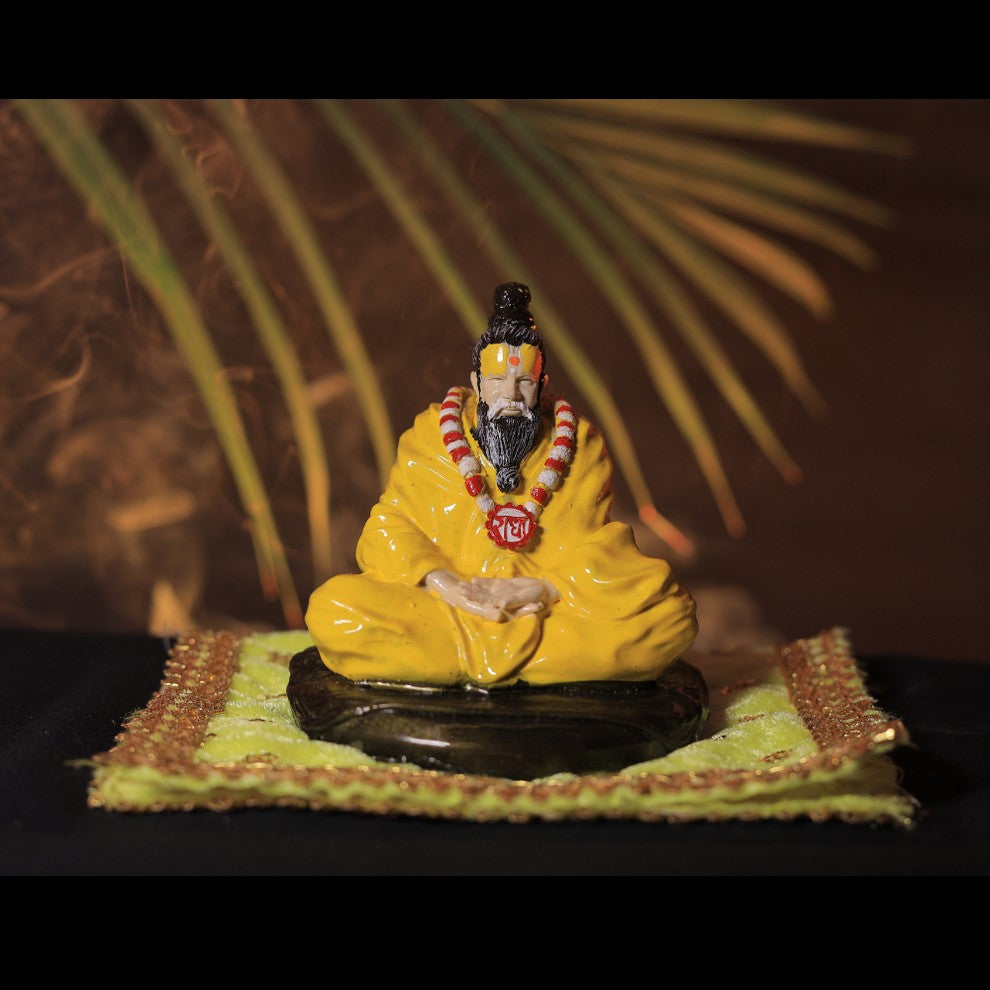 Premanand Ji Maharaj Idol – Handcrafted Resin Statue